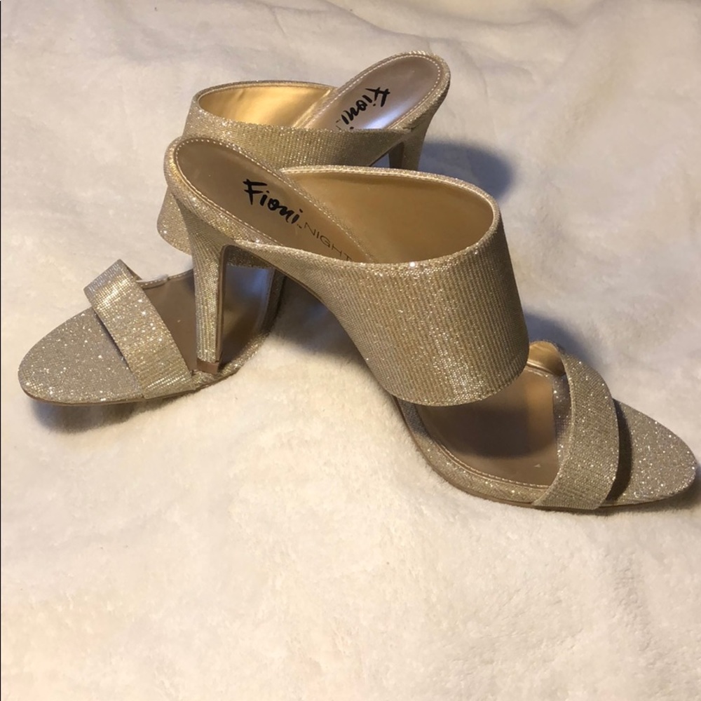 Sparkly gold party heels
